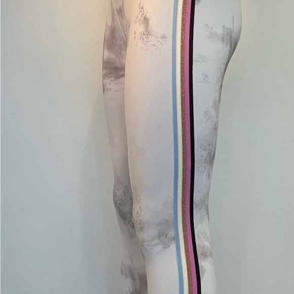 Spiritual Gangster INTENT HW 7.8 Pastel Rainbow Tapping XL - Picture 3 of 5